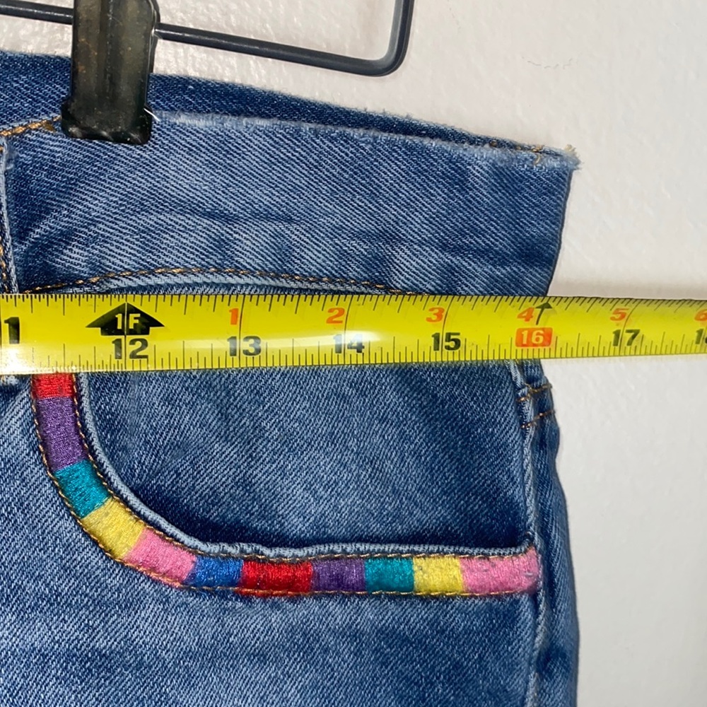🎲Super cute rainbow shorts! - Picture 4 of 7